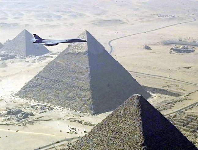 picture of a pyramid